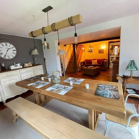 Lesse En Ciel Vous Accueille Avec Plaisir . * Houyet