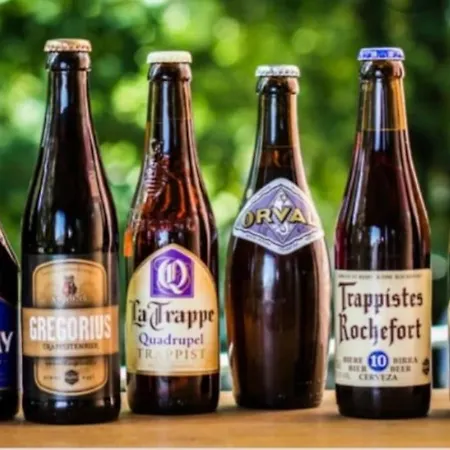 Lesse En Ciel Vous Accueille Avec Plaisir . Сasa de vacaciones Houyet