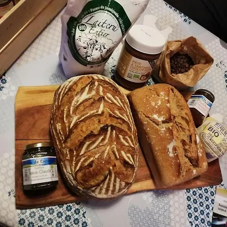 Lesse En Ciel Vous Accueille Avec Plaisir . Сasa de vacaciones *