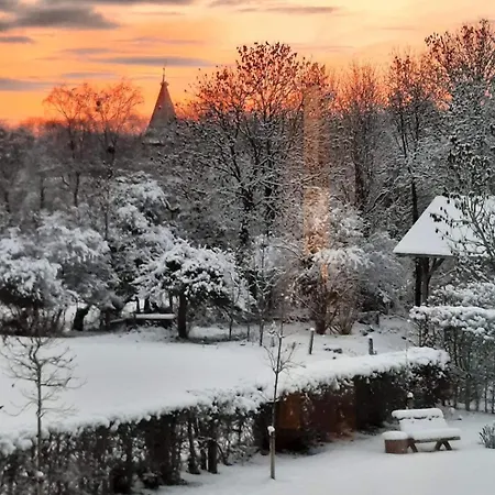 Lesse En Ciel Vous Accueille Avec Plaisir . Houyet