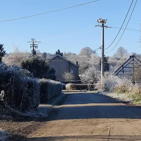 Lesse En Ciel Vous Accueille Avec Plaisir . Сasa de vacaciones